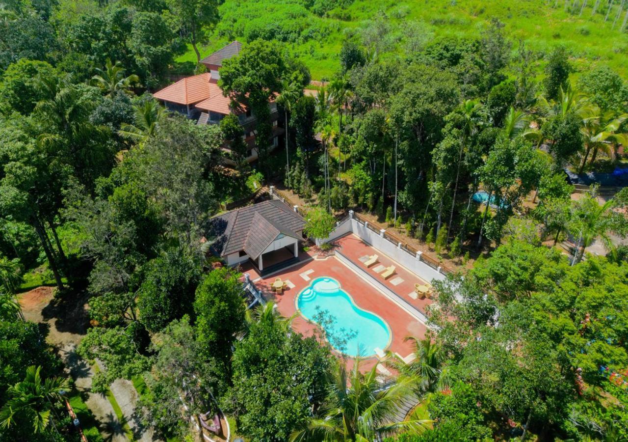Ushasree Wayanad Heritage Premium Pool Resort By Voye Homes Ambalavayal Kültér fotó