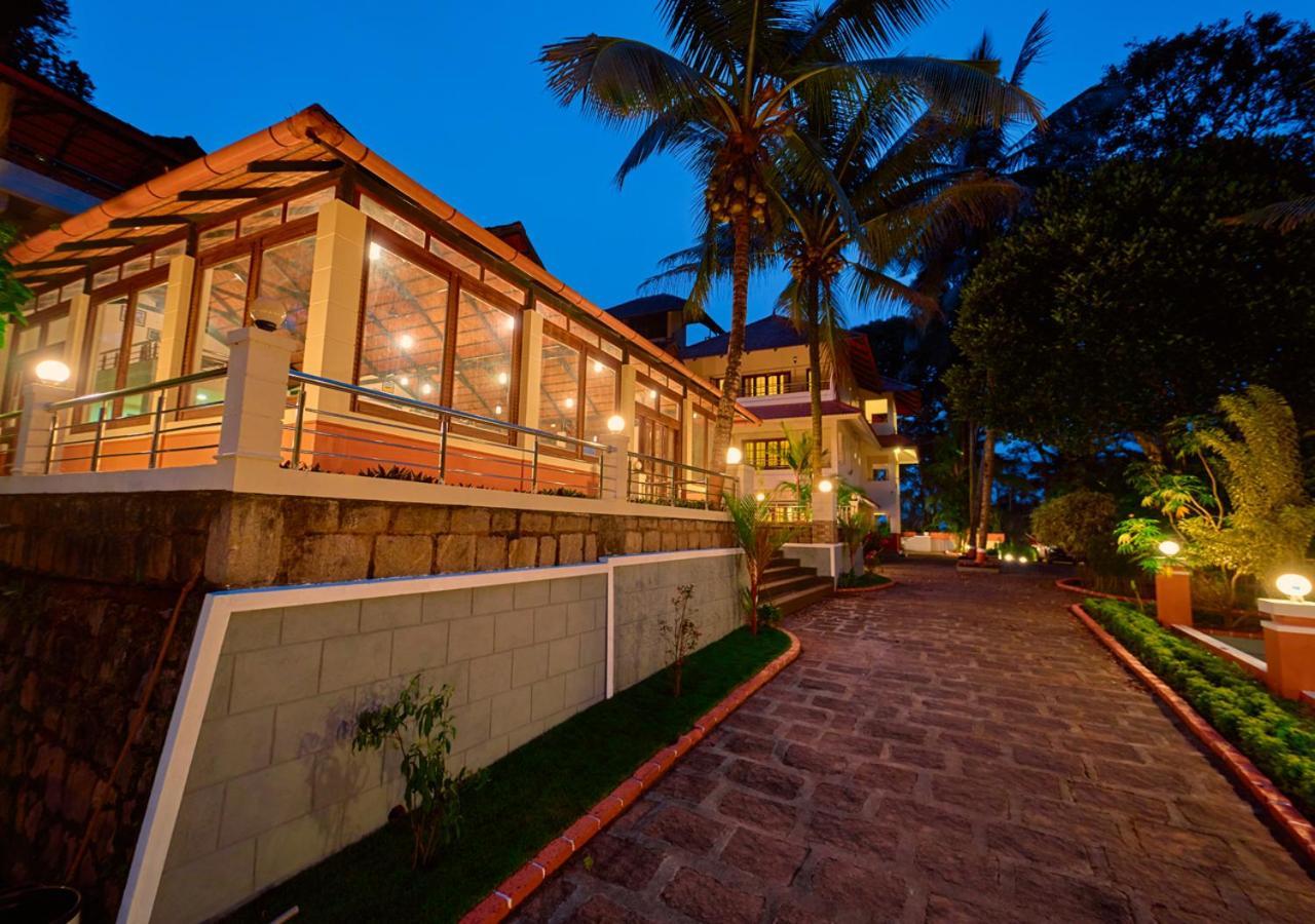 Ushasree Wayanad Heritage Premium Pool Resort By Voye Homes Ambalavayal Kültér fotó