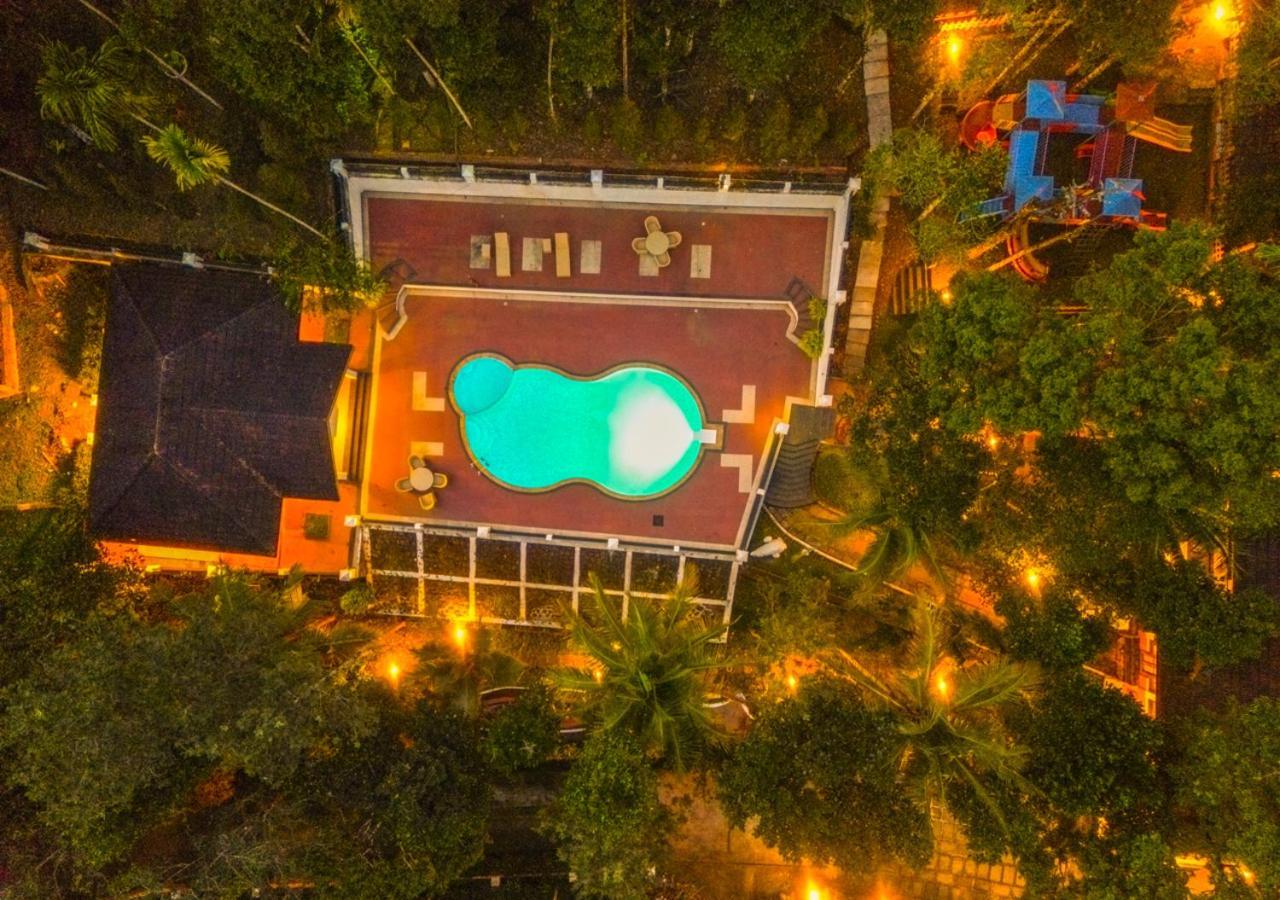 Ushasree Wayanad Heritage Premium Pool Resort By Voye Homes Ambalavayal Kültér fotó