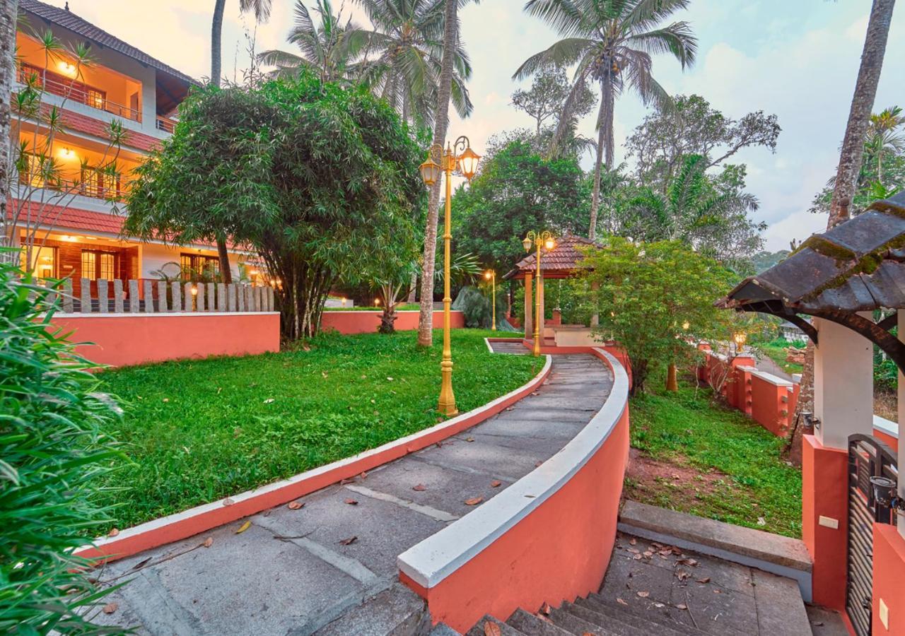 Ushasree Wayanad Heritage Premium Pool Resort By Voye Homes Ambalavayal Kültér fotó